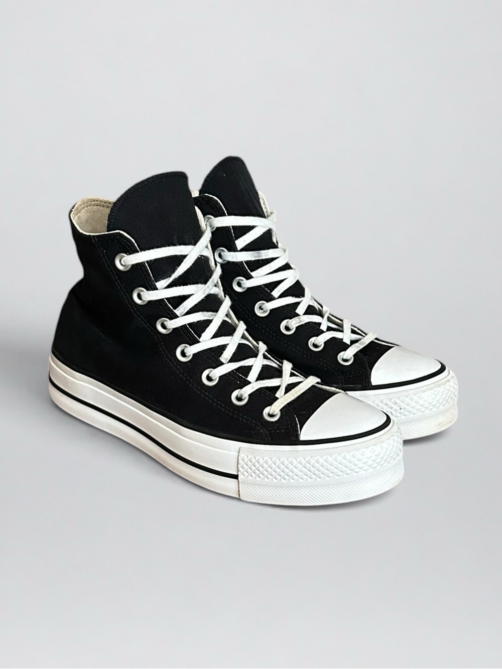 Converse Chuck Taylor All Star Lift Platform Black High Top Women’s 8